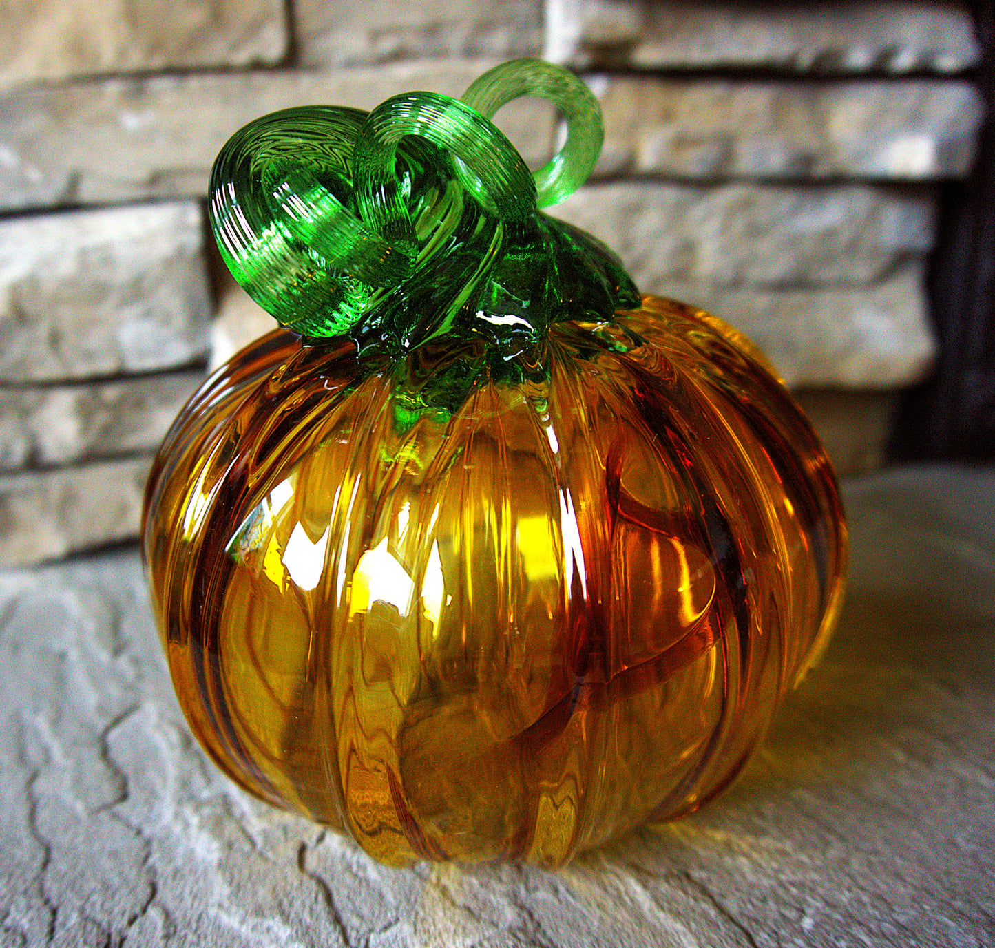 Blown Glass Pumpkin - R.V.HARGRAVE    # #