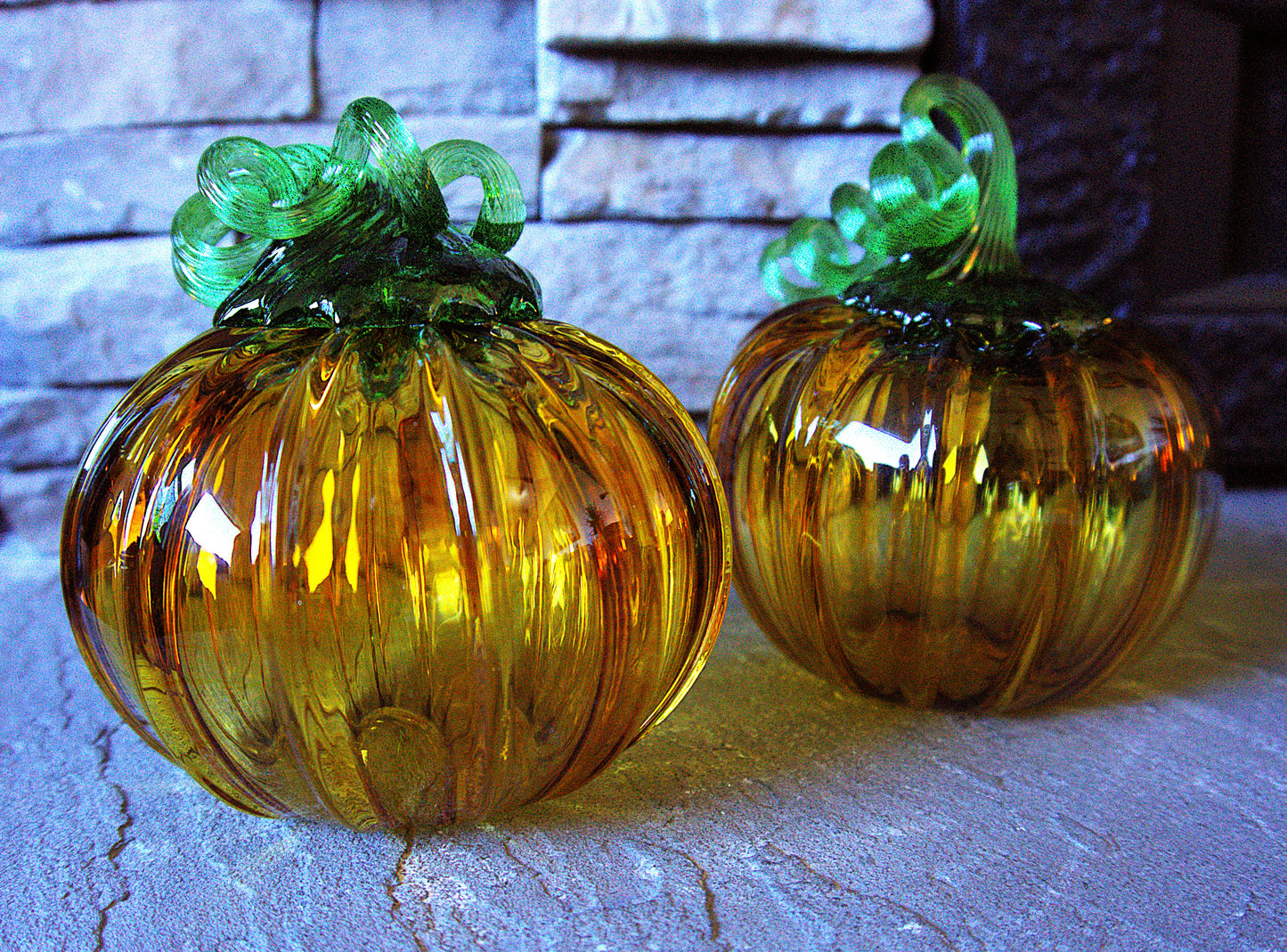 Blown Glass Pumpkin - R.V.HARGRAVE    # #