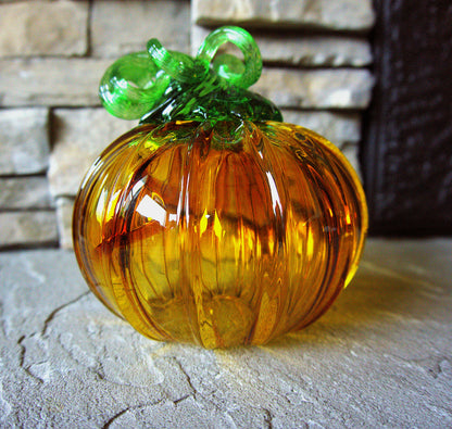Blown Glass Pumpkin - R.V.HARGRAVE    # #